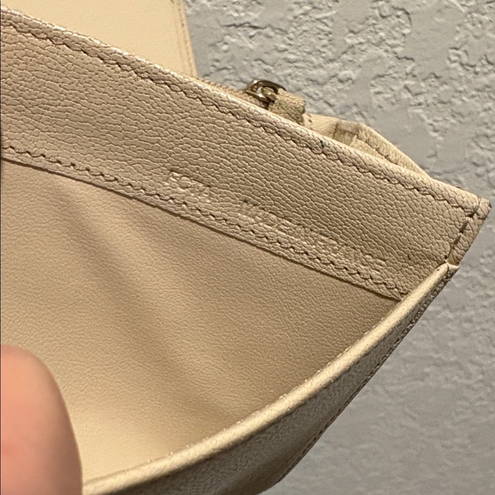 Cartier Cream Leather Wallet with Gold Hardware - Picture 12 of 14